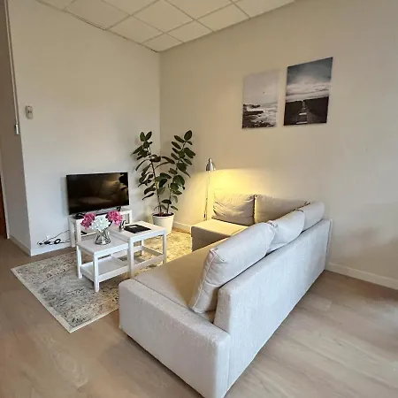 Cozy Independent S2, Centre Aparthotel Dordrecht